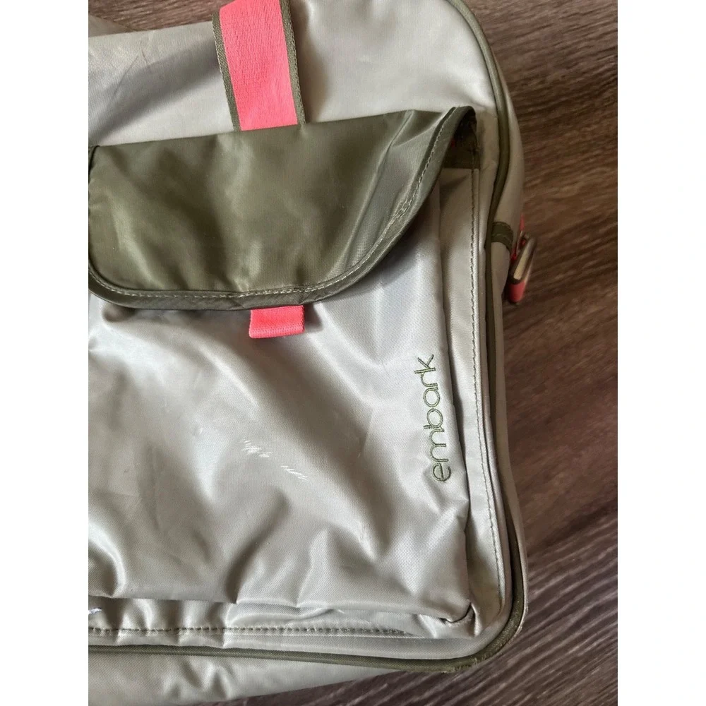 Embark travel carryall